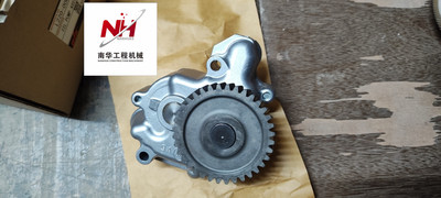 适用于三菱4D34机油泵ME017484